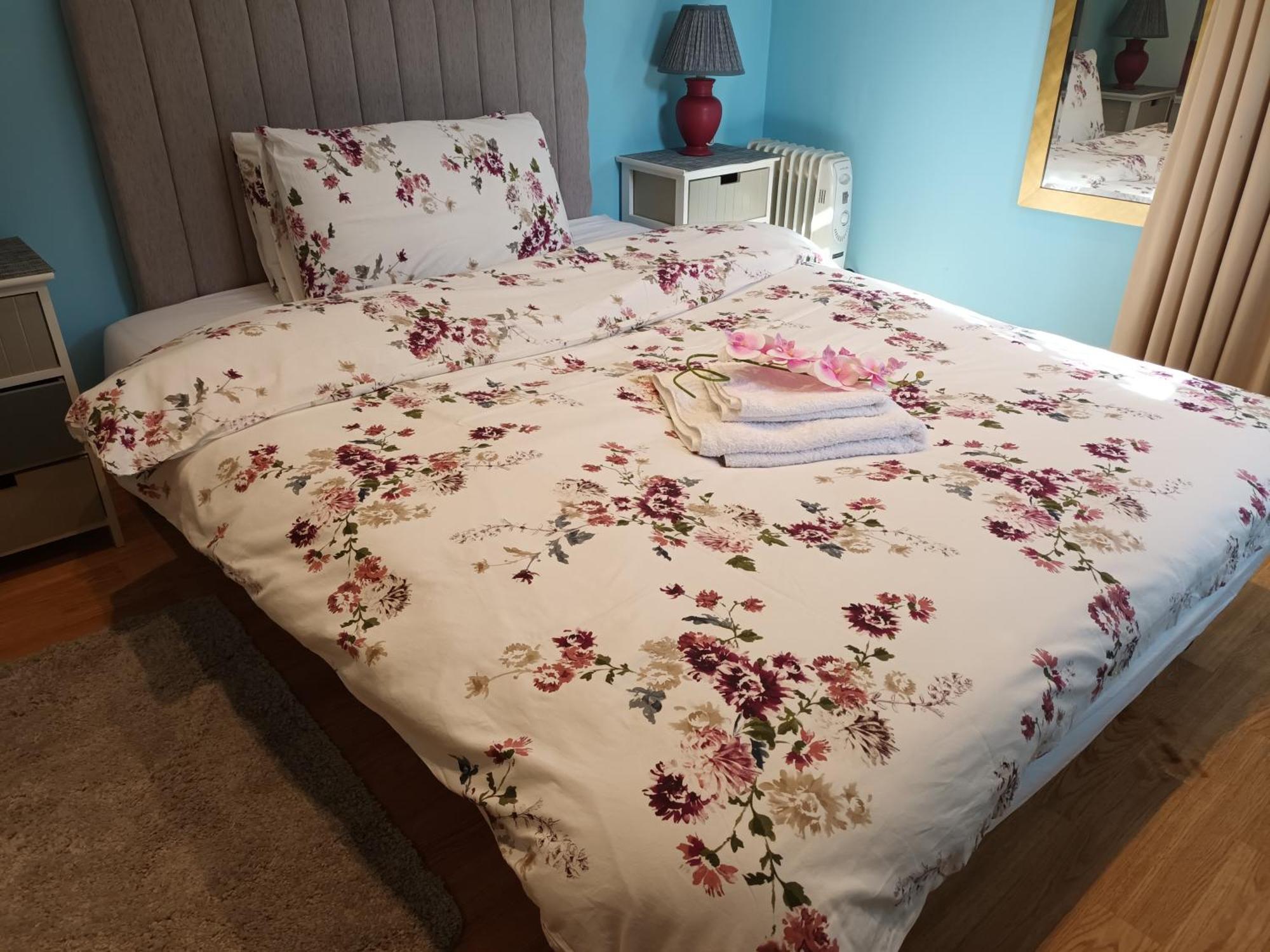 Private Suite In Oxfordshire, A40 Уитни Экстерьер фото
