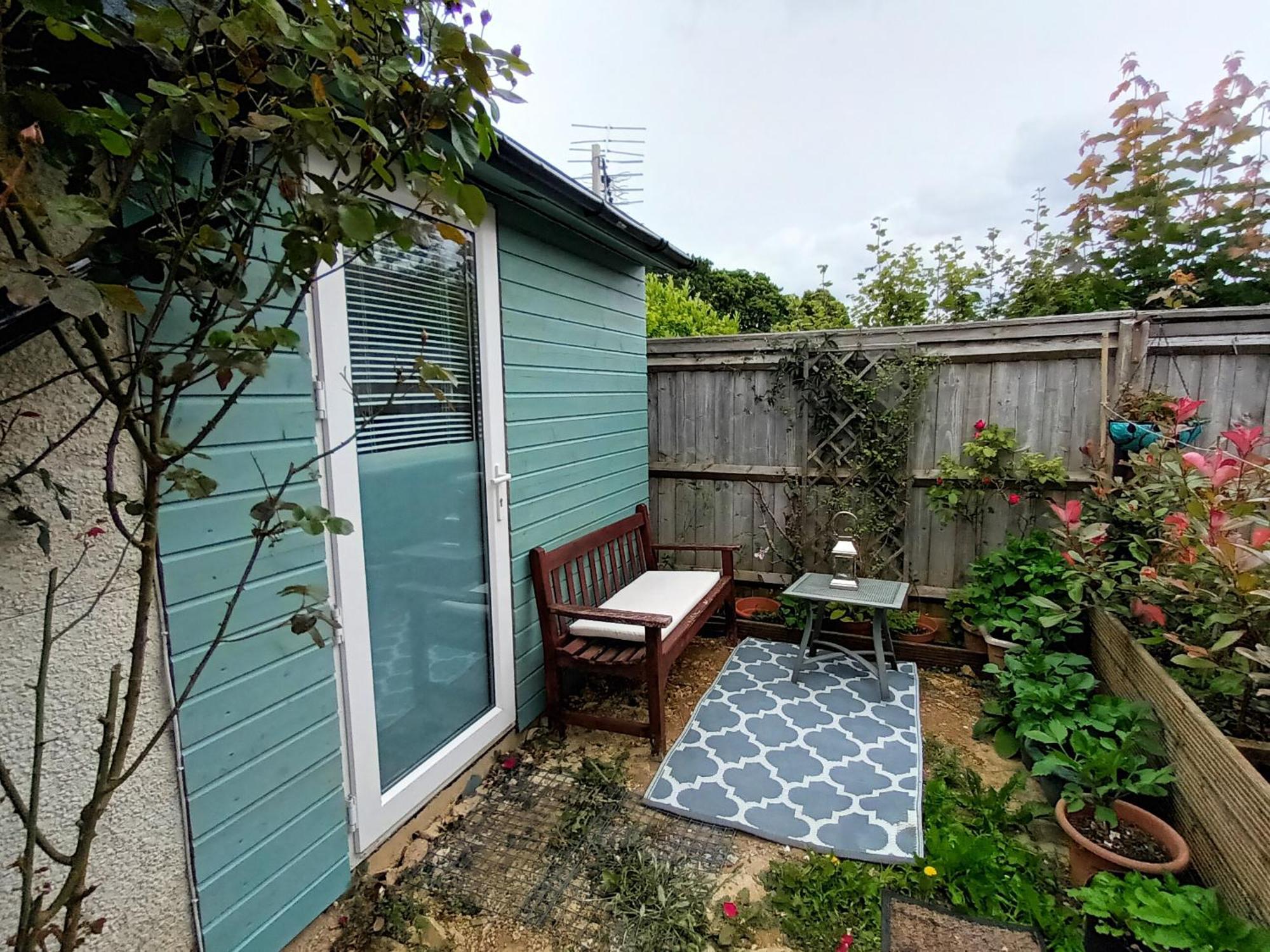 Private Suite In Oxfordshire, A40 Уитни Экстерьер фото